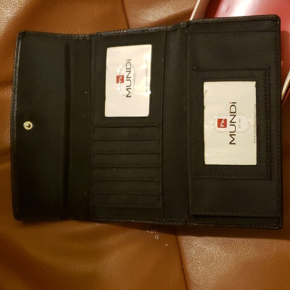 MUNDI Clutch Tri-fold Wallet Brown NWT - Picture 4 of 4